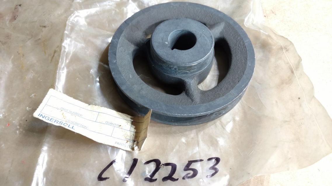 Case Ingersoll mower Deck Center Drive Pulley 4.75 inch OD